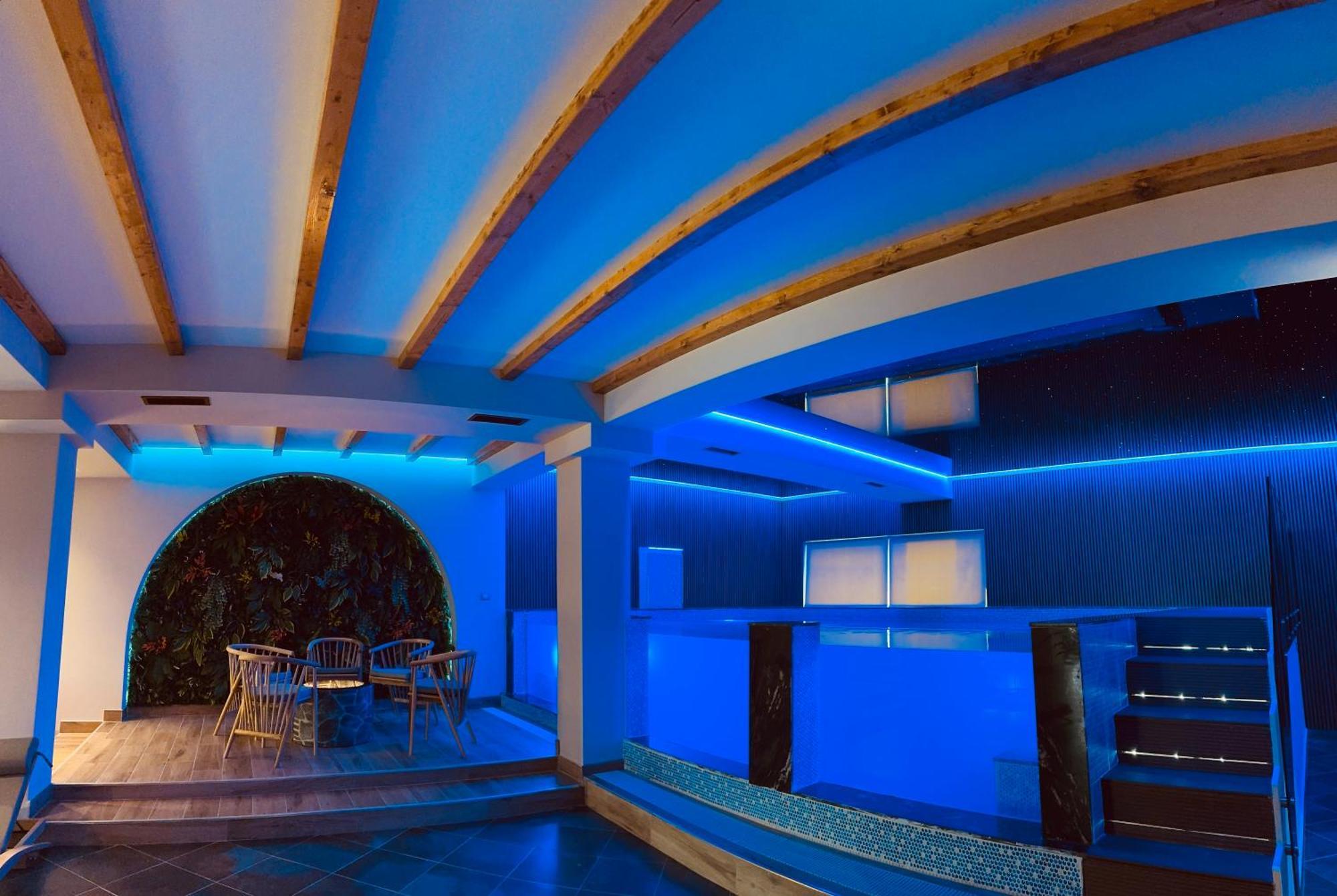 Prince Of Lake Hotel Shkoder Exterior photo